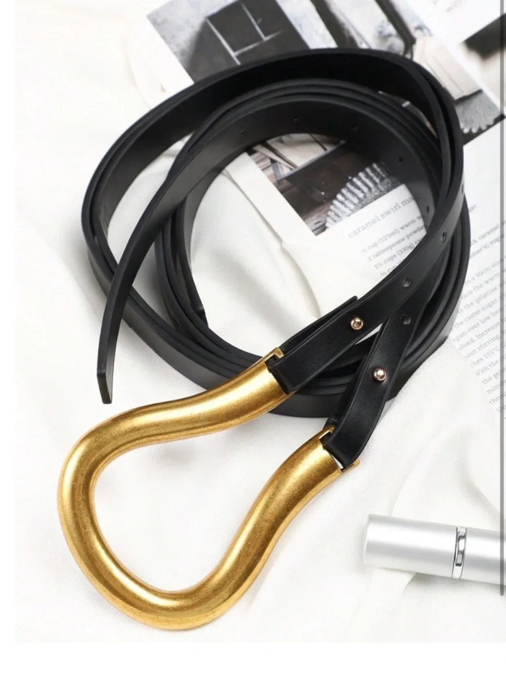 Vintage Black Double-Strap Waist Belt with Gold Horseshoe Accent